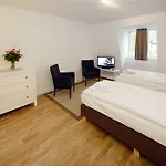 Old Town Metzer Strasse *