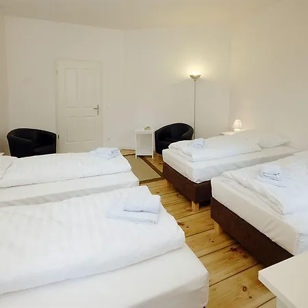 Апартаменты Old Town Metzer Strasse *