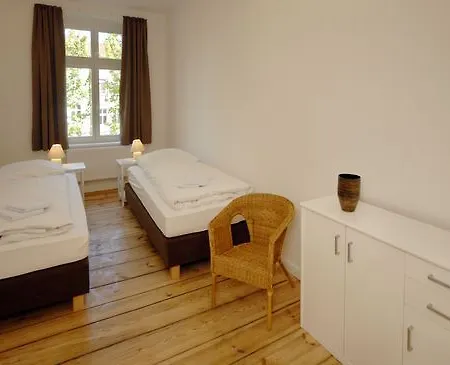 Апартаменты Old Town Metzer Strasse *