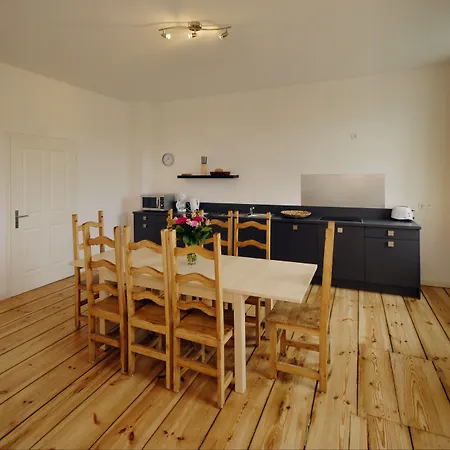 Old Town Metzer Strasse *