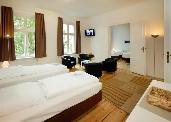 Old Town Metzer Strasse * Berlín