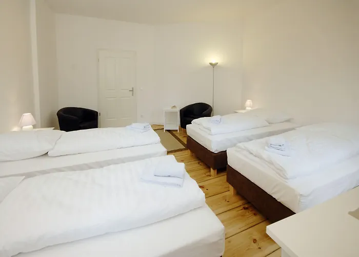 Old Town Metzer Strasse Hotel