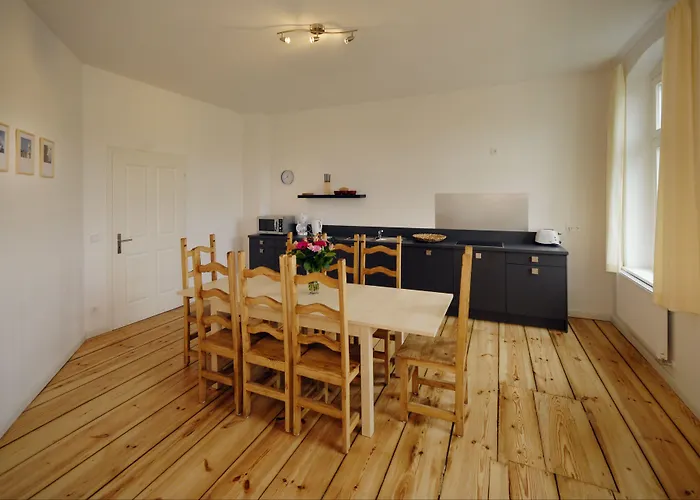 Old Town Metzer Strasse *